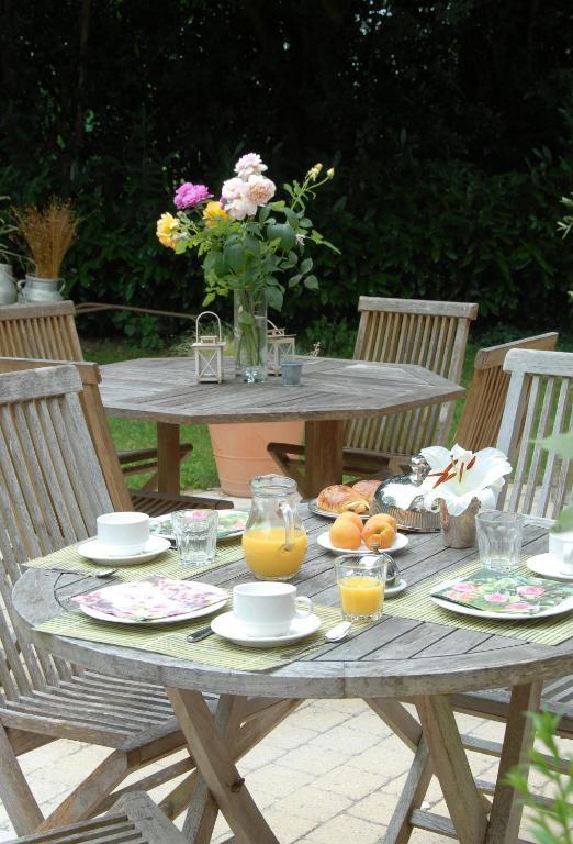 Bed and Breakfast La Nicoulette Gapennes Zimmer foto